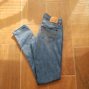 Levi's 524 Skinny Jean